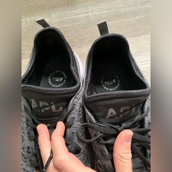 APL Techloom Phantom Sneakers Performance Sneakers Gray Black Men’s Size 11 Used - Picture 5 of 16